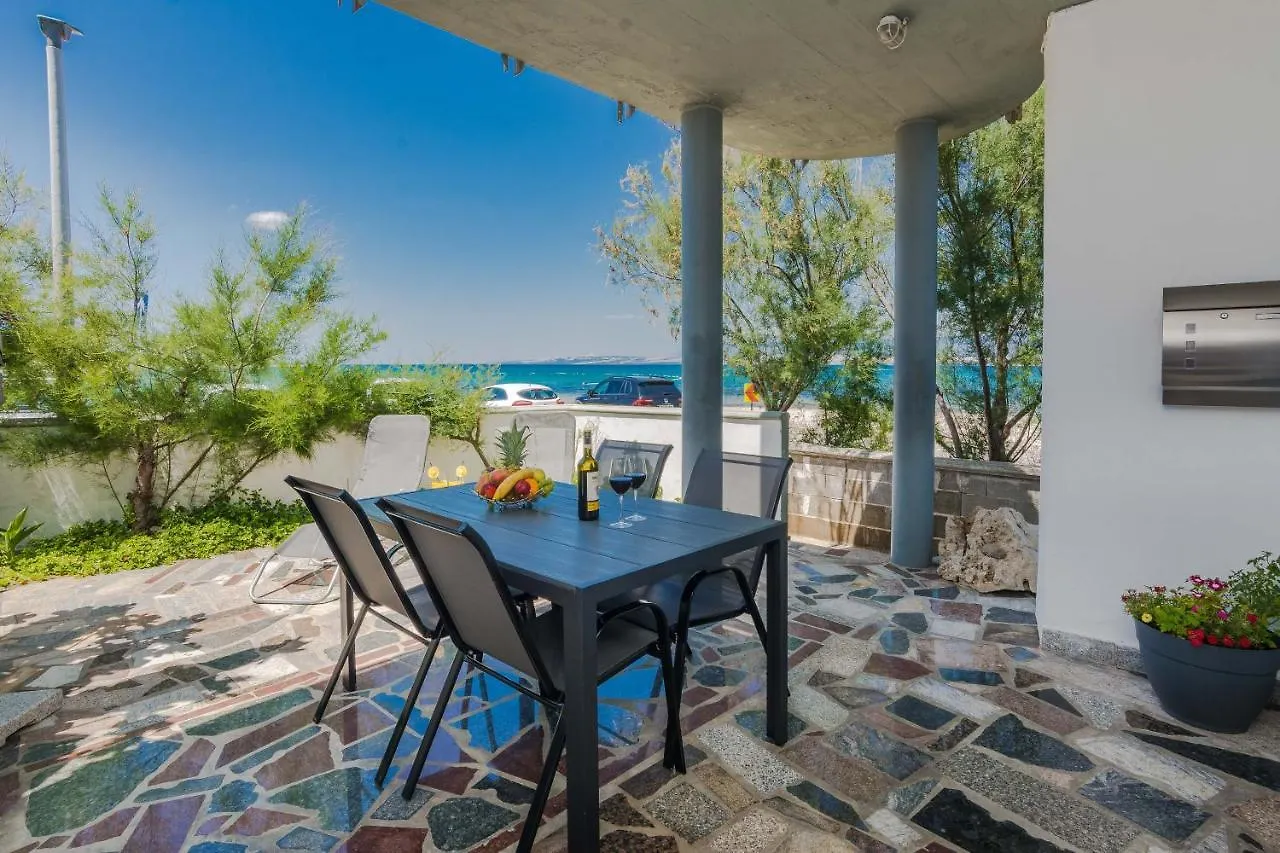 Apartments By The Sea Vir - 21812