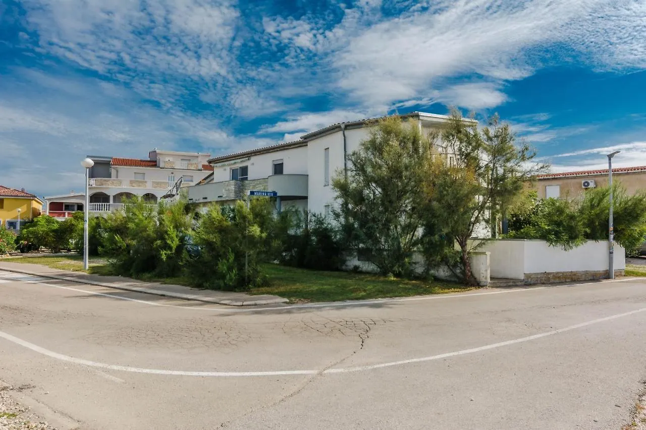 Apartments By The Sea Vir - 21812 Croatia
